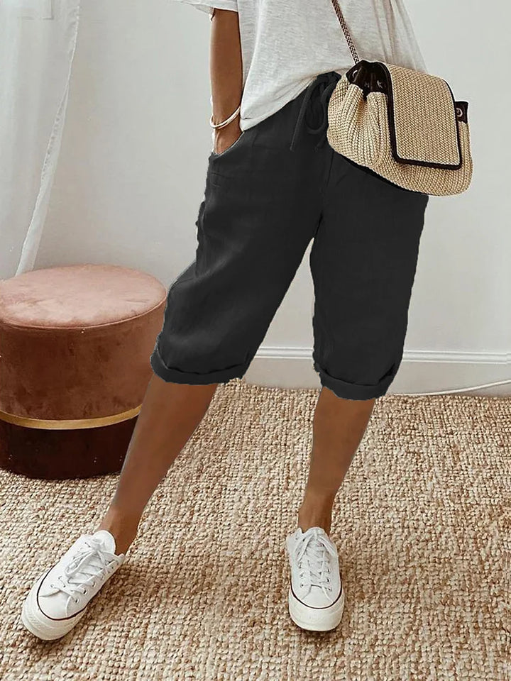 AMANDA | BEQUEME KURZE HOSE MIT UMSCHLAG