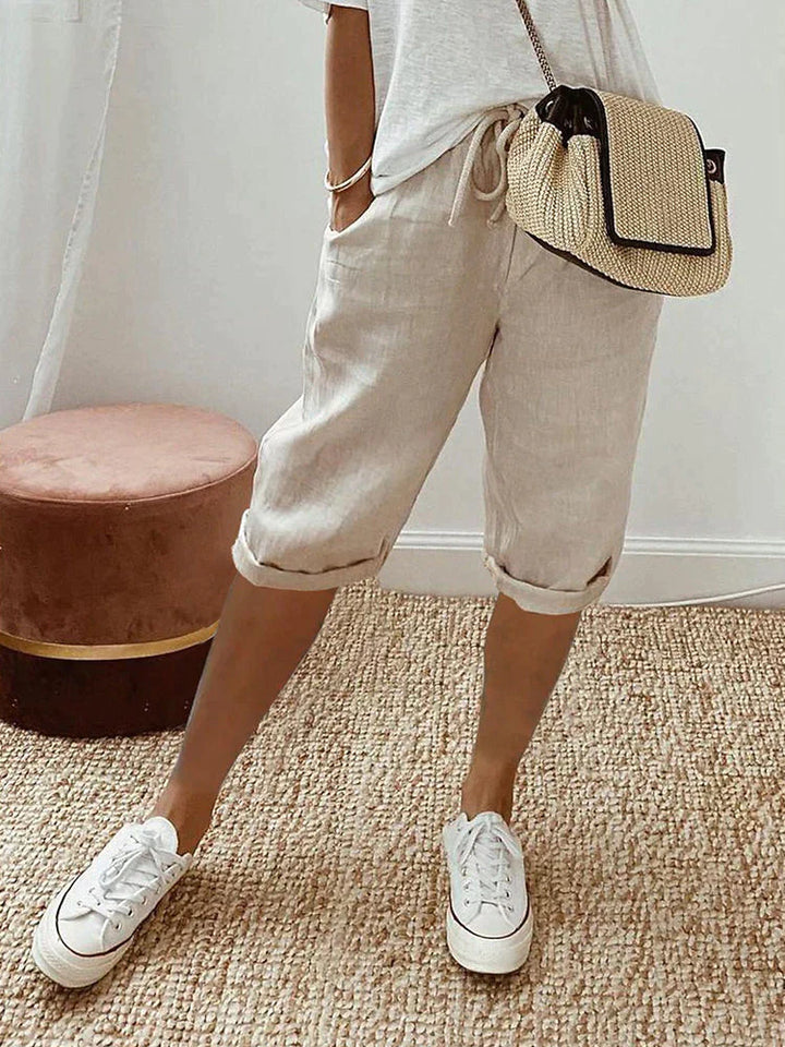 AMANDA | BEQUEME KURZE HOSE MIT UMSCHLAG
